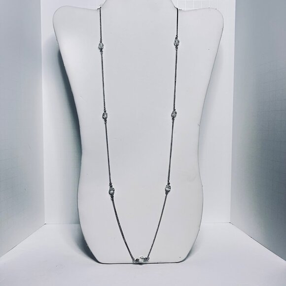 Avon Silver Tone Curb Chain Necklace W/ Clear Faceted Beads (5684) - Picture 1 of 7